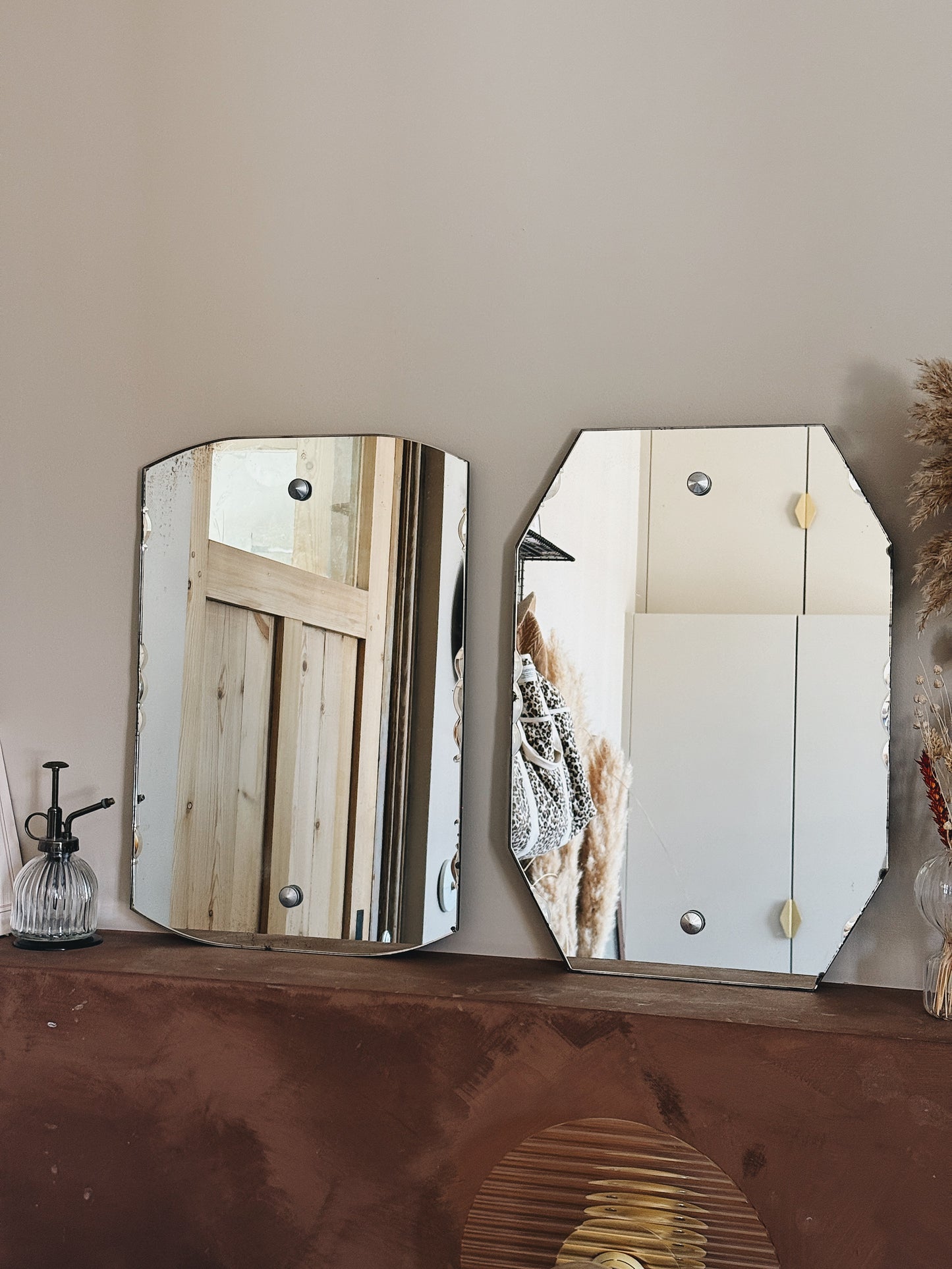 Miroir ancien biseauté — Blanche