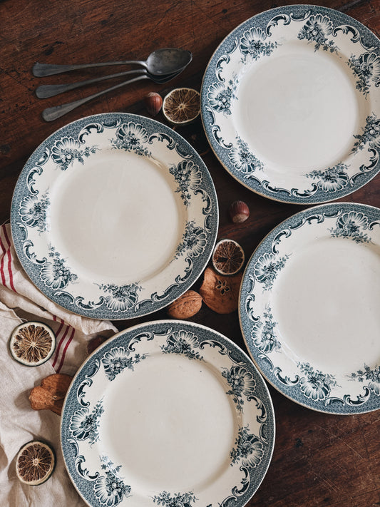 Assiettes à dessert terre de fer "La Vallière" — Victorine