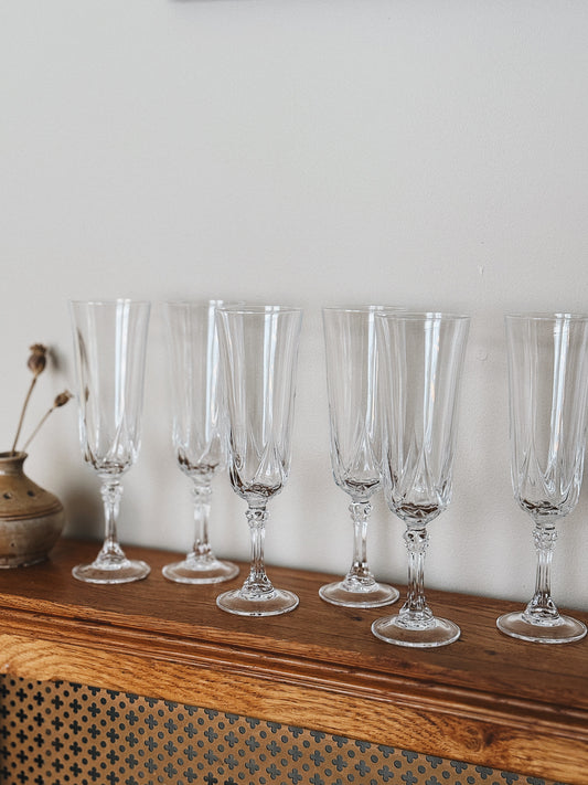 6 flûtes à champagne en cristal ciselé — Arsène