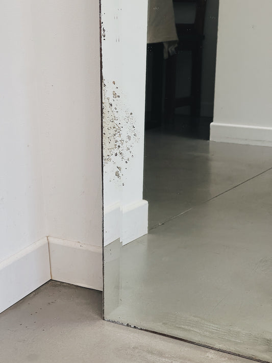 Miroir ancien biseauté — Léonine