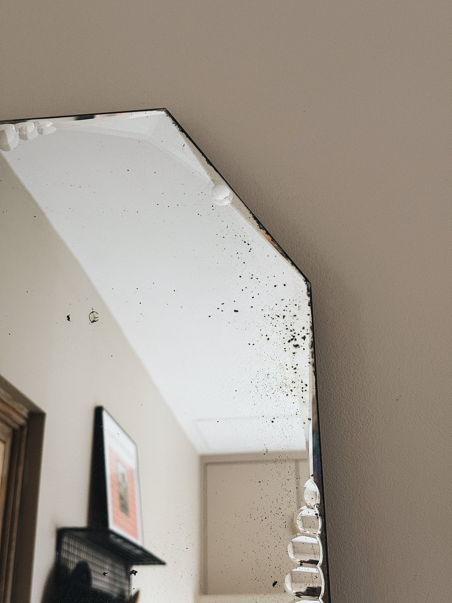 Miroir ancien biseauté — Léonide