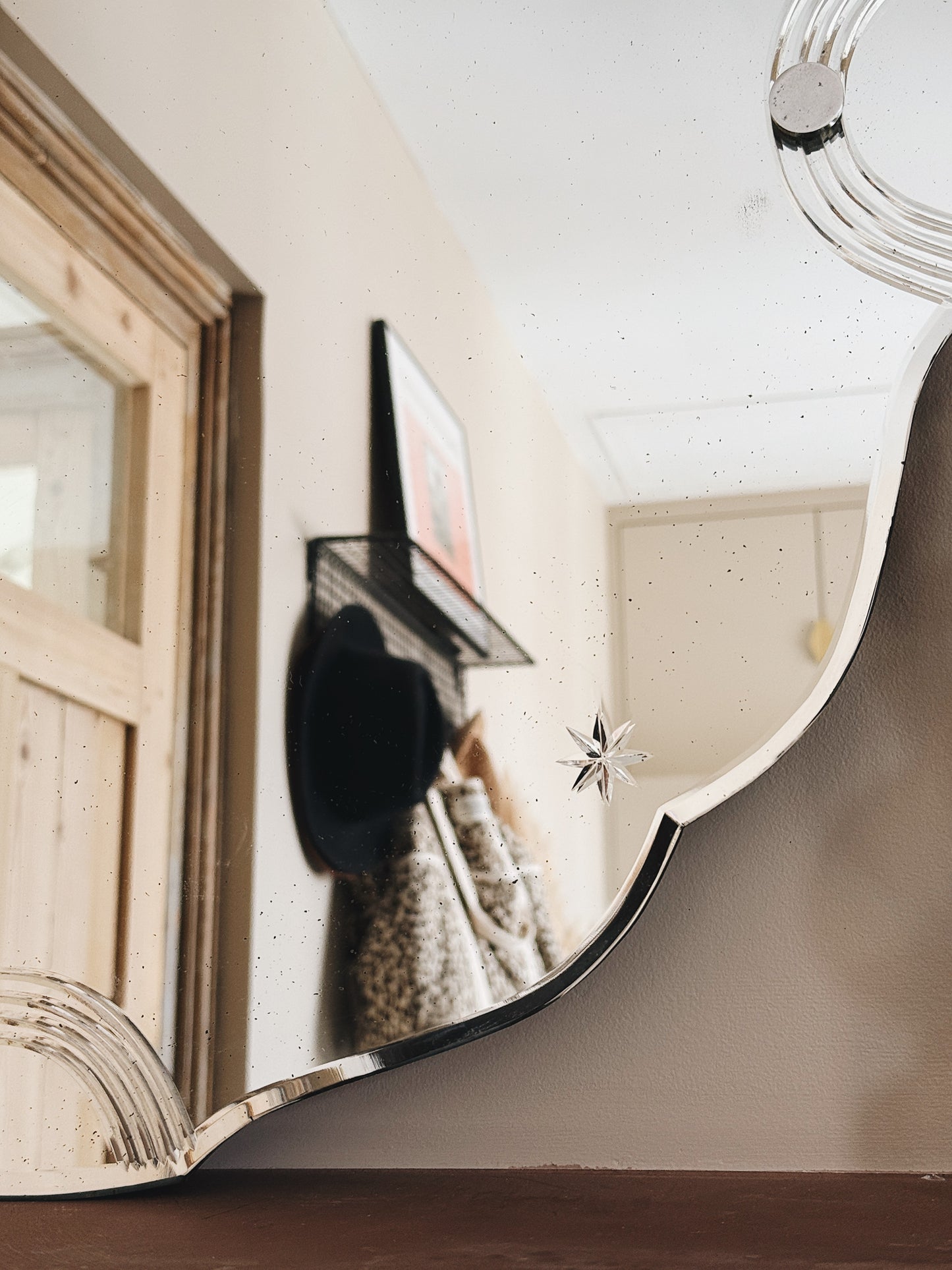 Miroir ancien biseauté — Alexine