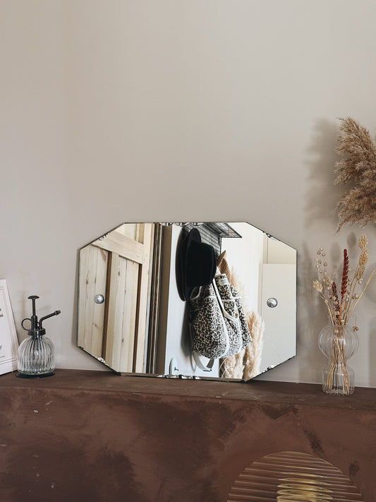 Miroir ancien biseauté — Blanche
