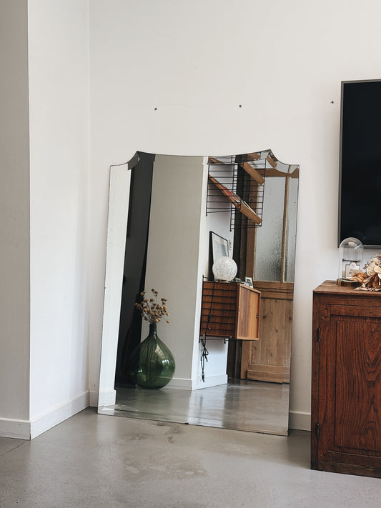 Miroir ancien biseauté — Madeleine