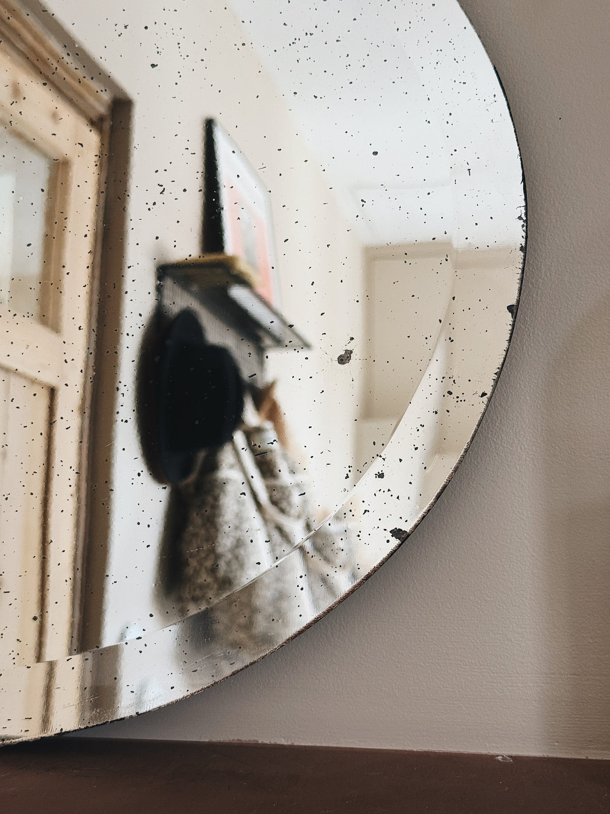 Miroir ovale ancien biseauté — Orphéon