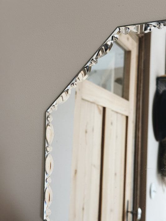 Miroir hexagonal ancien biseauté — Luce