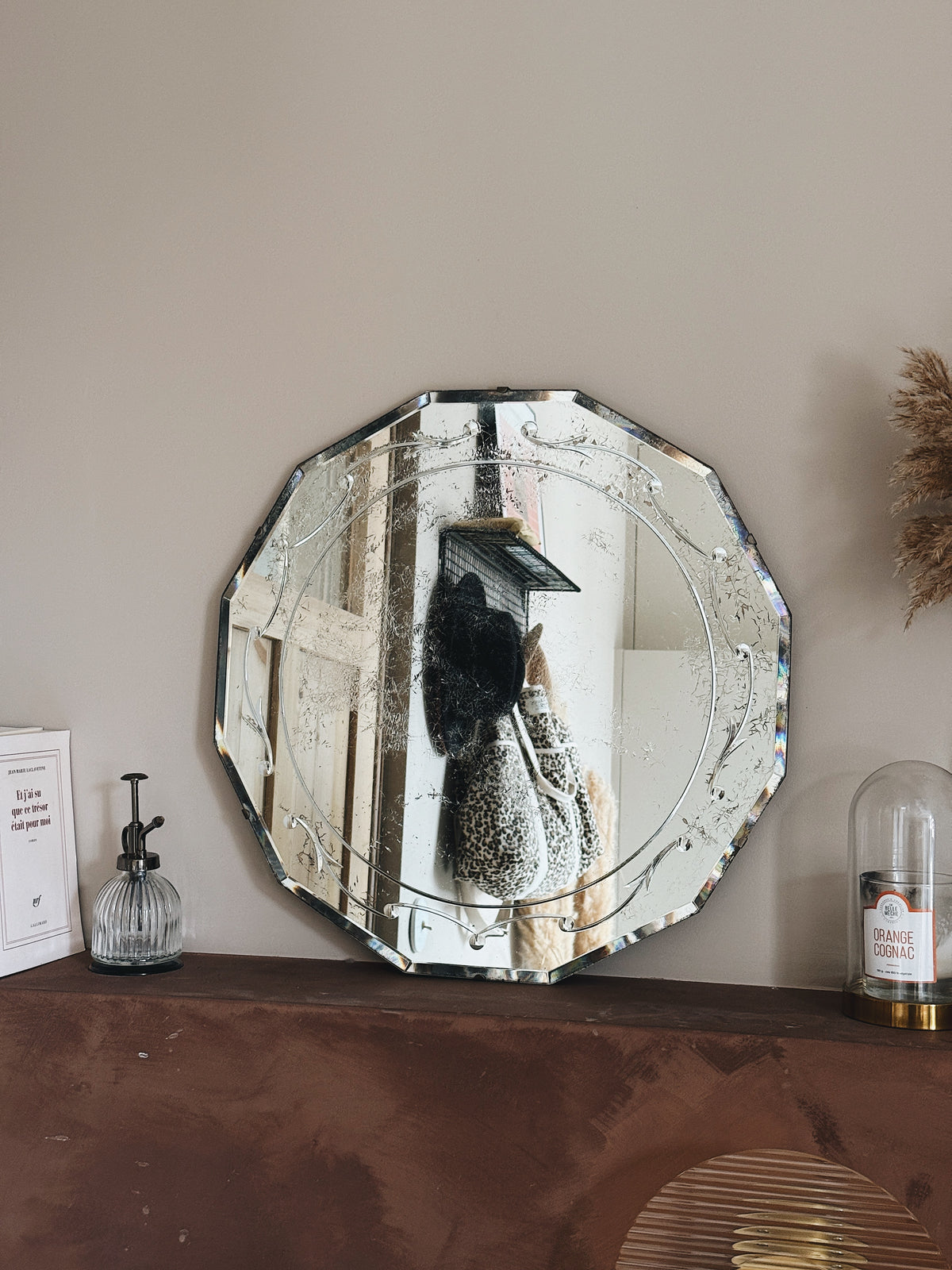 Miroir rond ancien biseauté — Lucrèce